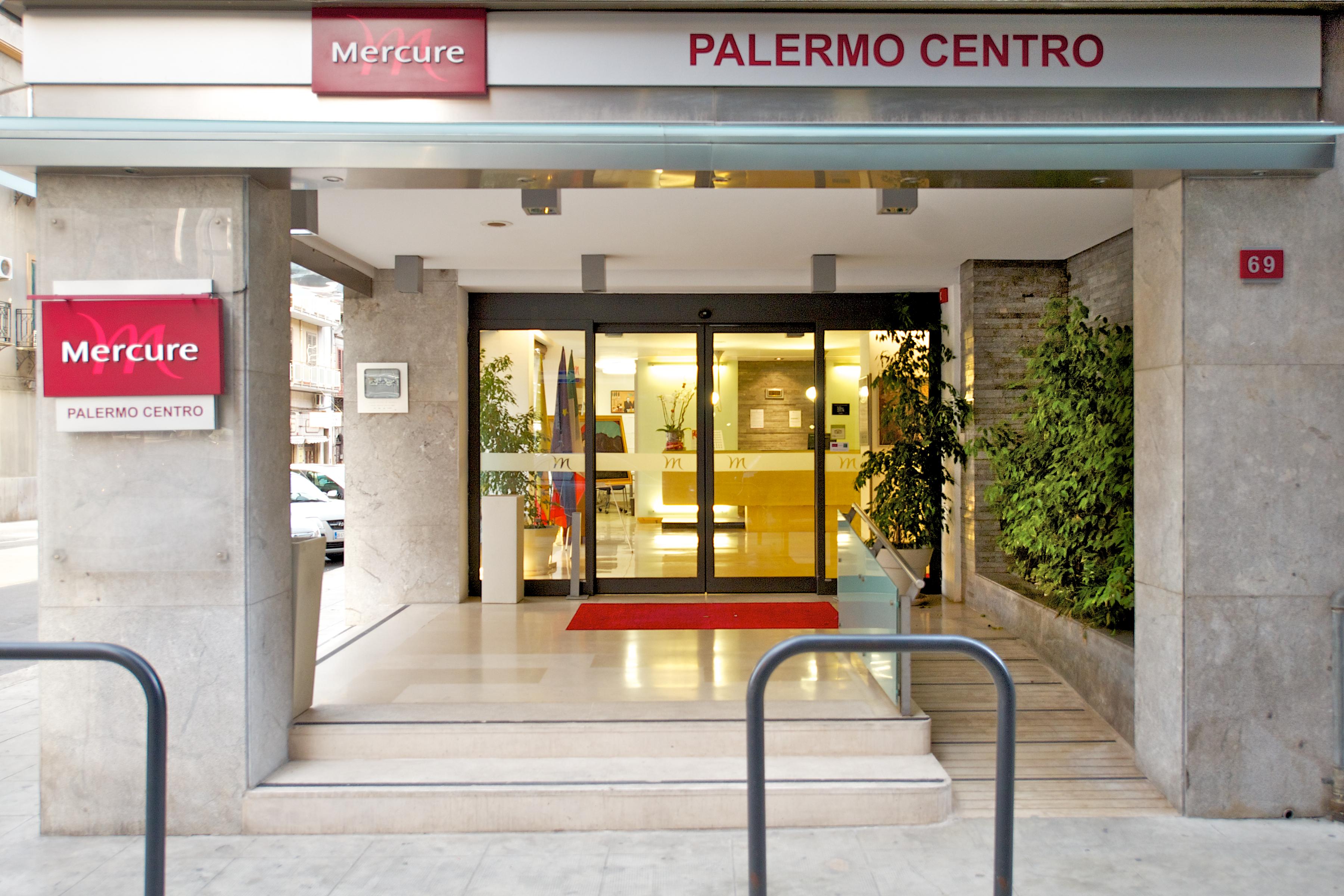 Mercure Palermo Centro Экстерьер фото